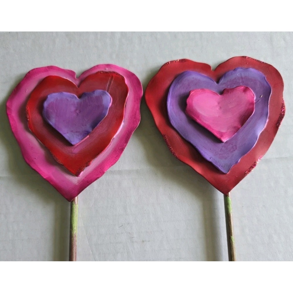 The Round Top Collection Metal Heart Garden Stakes Valentine Yard Art Pink Lot 2